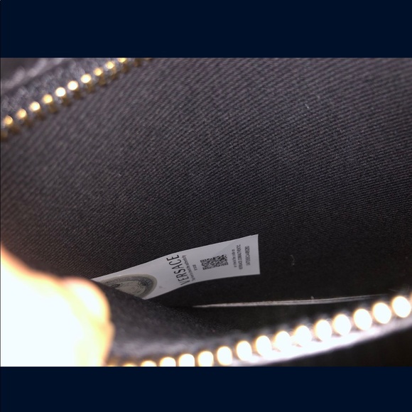 VERSACE EVERYTHING! - Picture 4 of 13